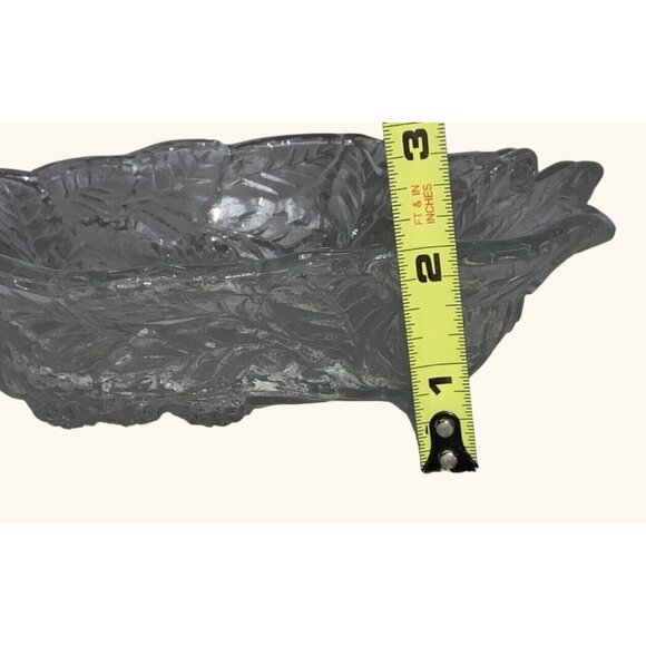 Clear Pressed Glass Leaf & Berry Design Decorative Bowl - Picture 10 of 10